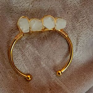 Quartz bracelet